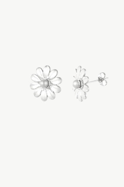 Madelief studs zilver
